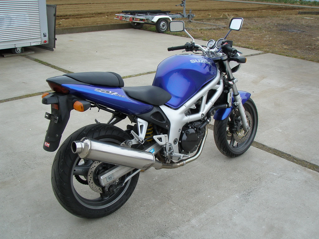 Купить мотоцикл Suzuki SV400 2003 фото 7